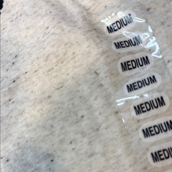 Mama w/ Lighting Bolt Graphic T-Shirt - Cream colored, Woman’s Medium, NWT - Picture 12 of 12